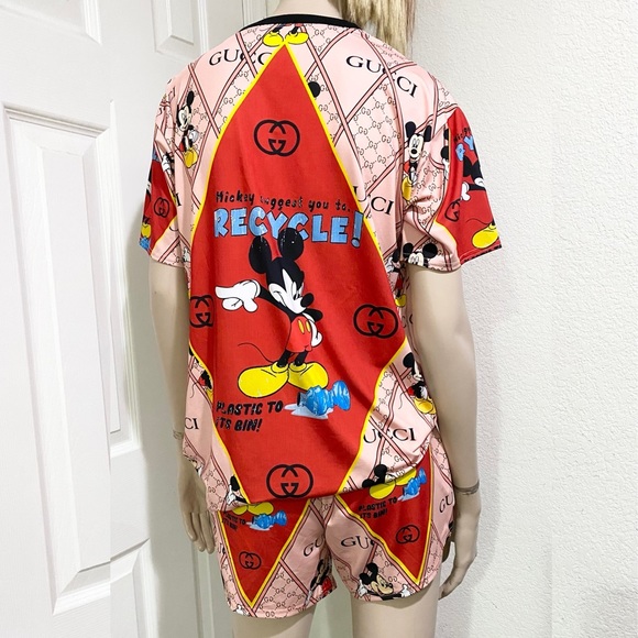 Mickey Suggest you to Recycle Plastic Bottle Printed Pajama Short Set Sleepwear - Picture 4 of 14